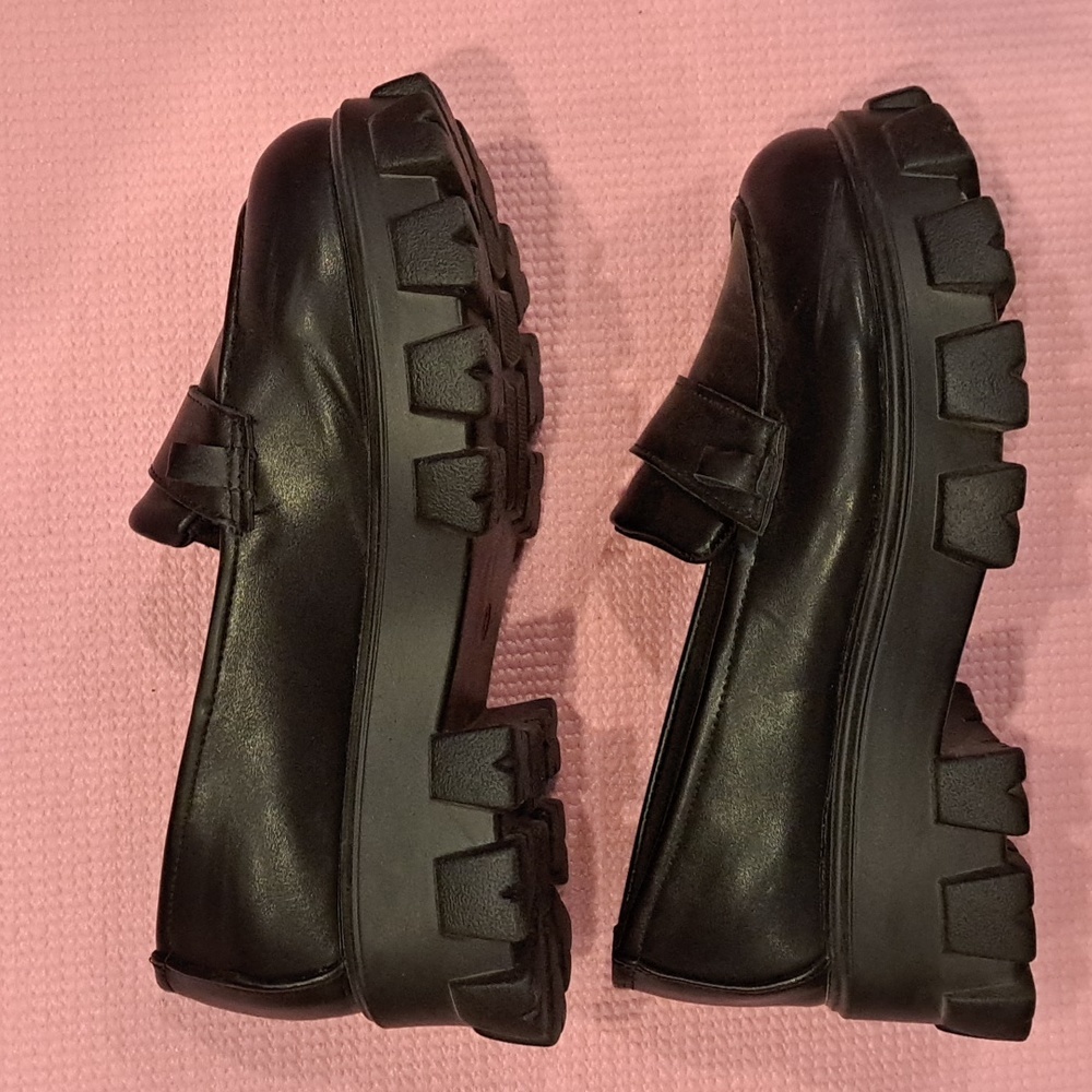 Ardene Black Platform Loafers - Picture 9 of 9